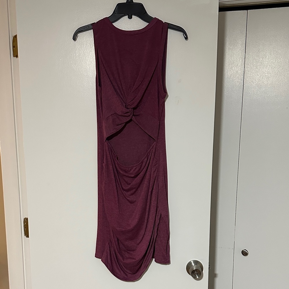 Elegant Burgundy Sleeveless Dress